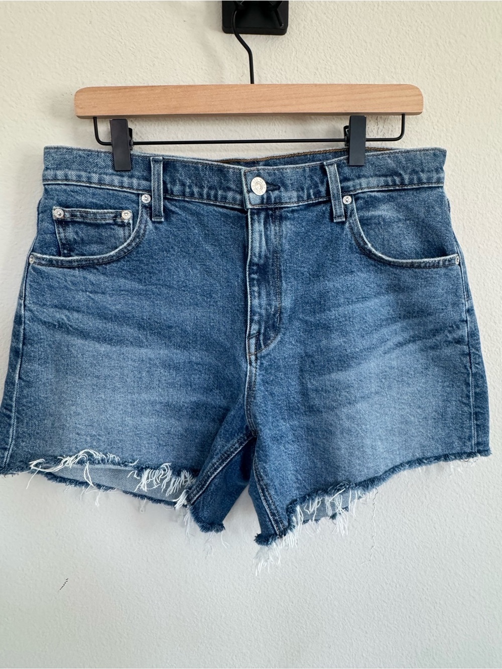 AYR The Sure Sure Denim Shorts Blue Raw Hem Made In LA Size 30